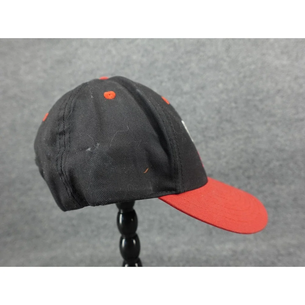 Caterpillar Racing Hat Mens OSFM Black Red Vintage Snapback Cyrk CAT Logo